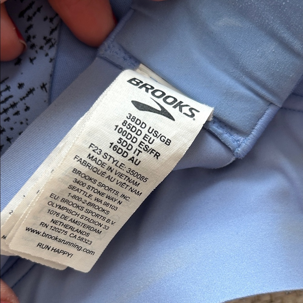 Brooks Racerback Sports bra - Picture 3 of 3